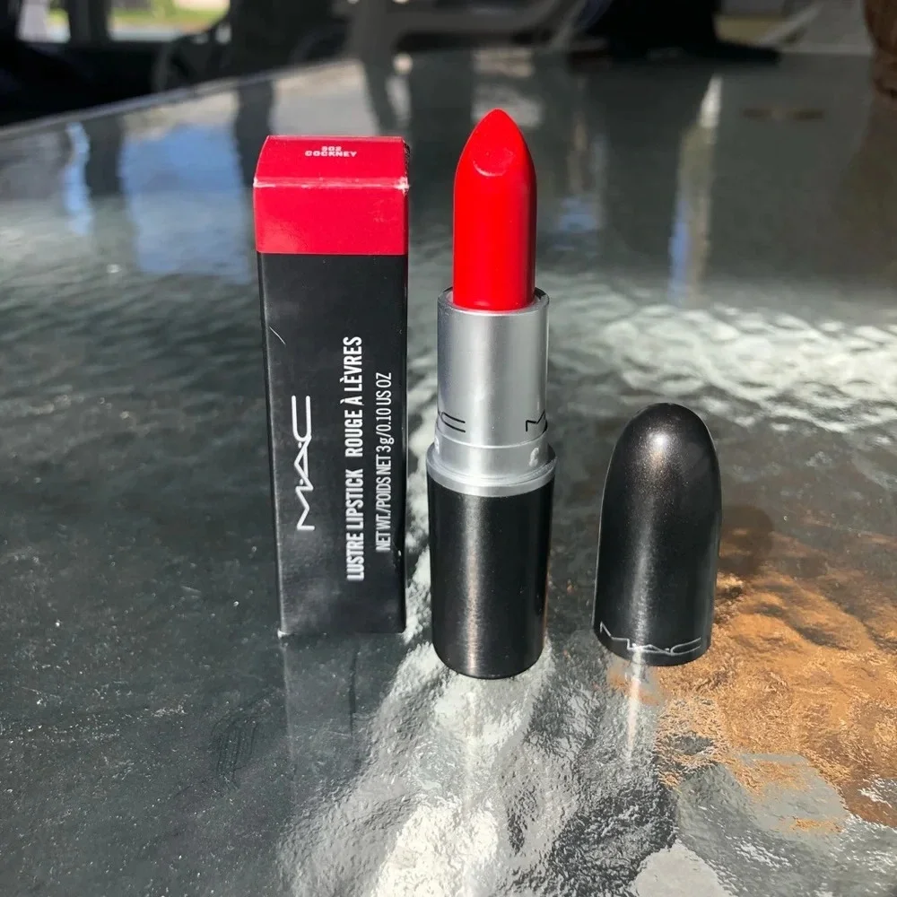NIB MAC COCKNEY LIPSTICK